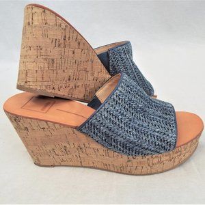 Dolce Vita Birdie Wedge Blue and Tan Open Toe Sandals with a Cork Heel Size 7
